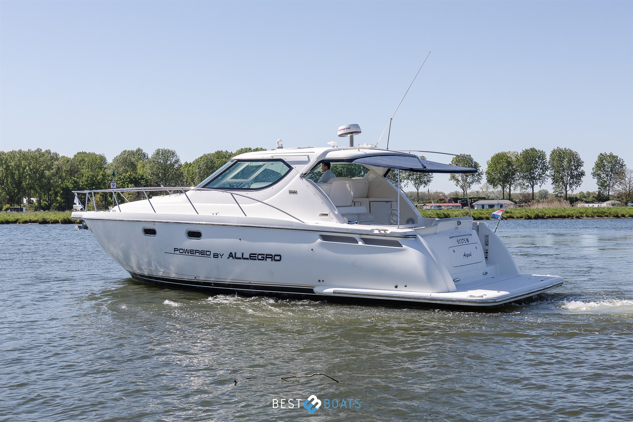 Tiara Yachts 4300 Sovran — foto 6 van 9