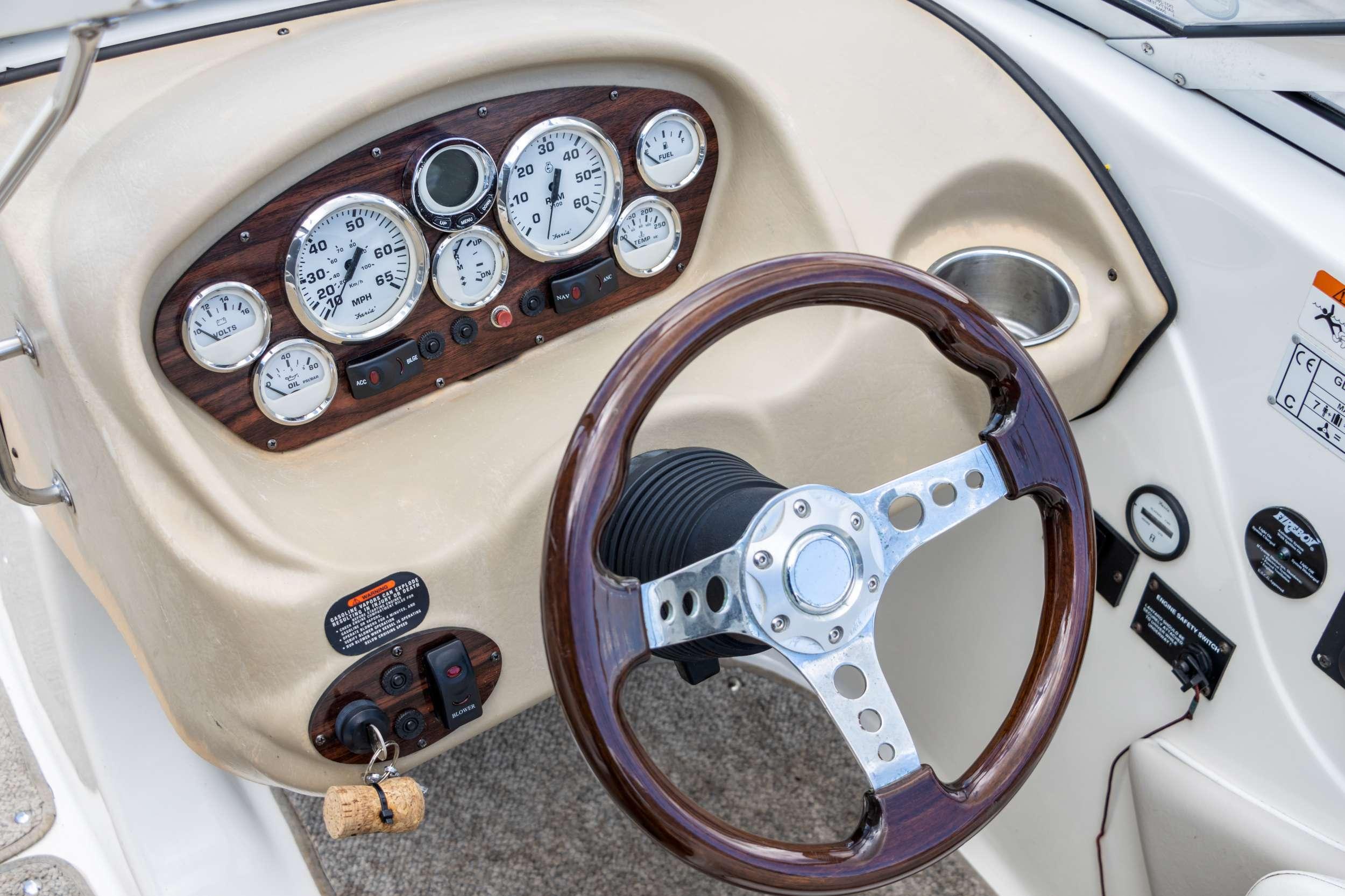 Glastron GT 185 — foto 4 van 29