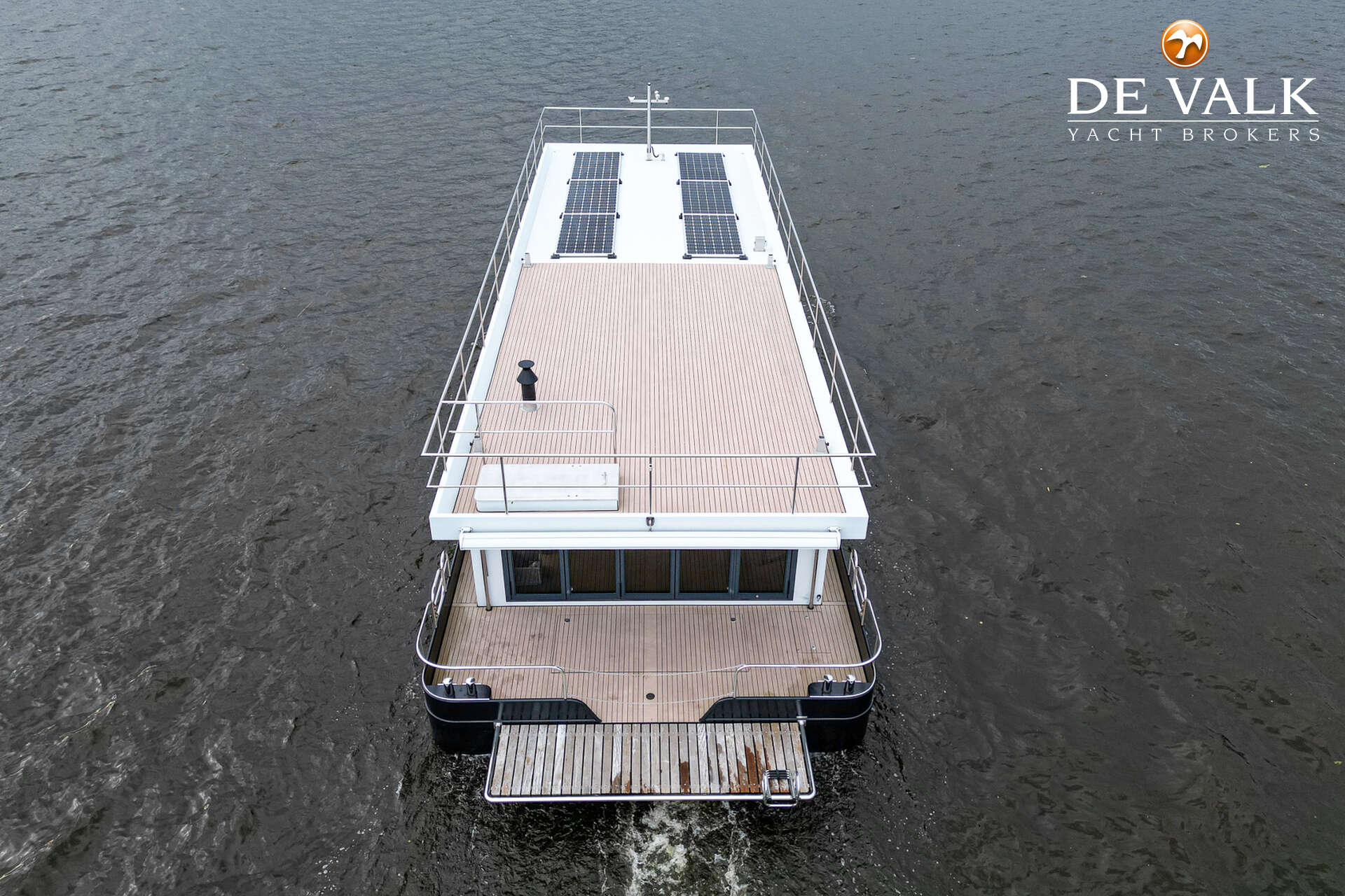 Houseboat Waterloft Luxemotor — foto 17 van 44