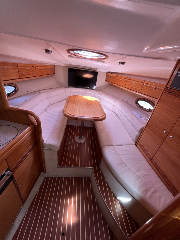 Bavaria  30 Sport — foto 17 van 23
