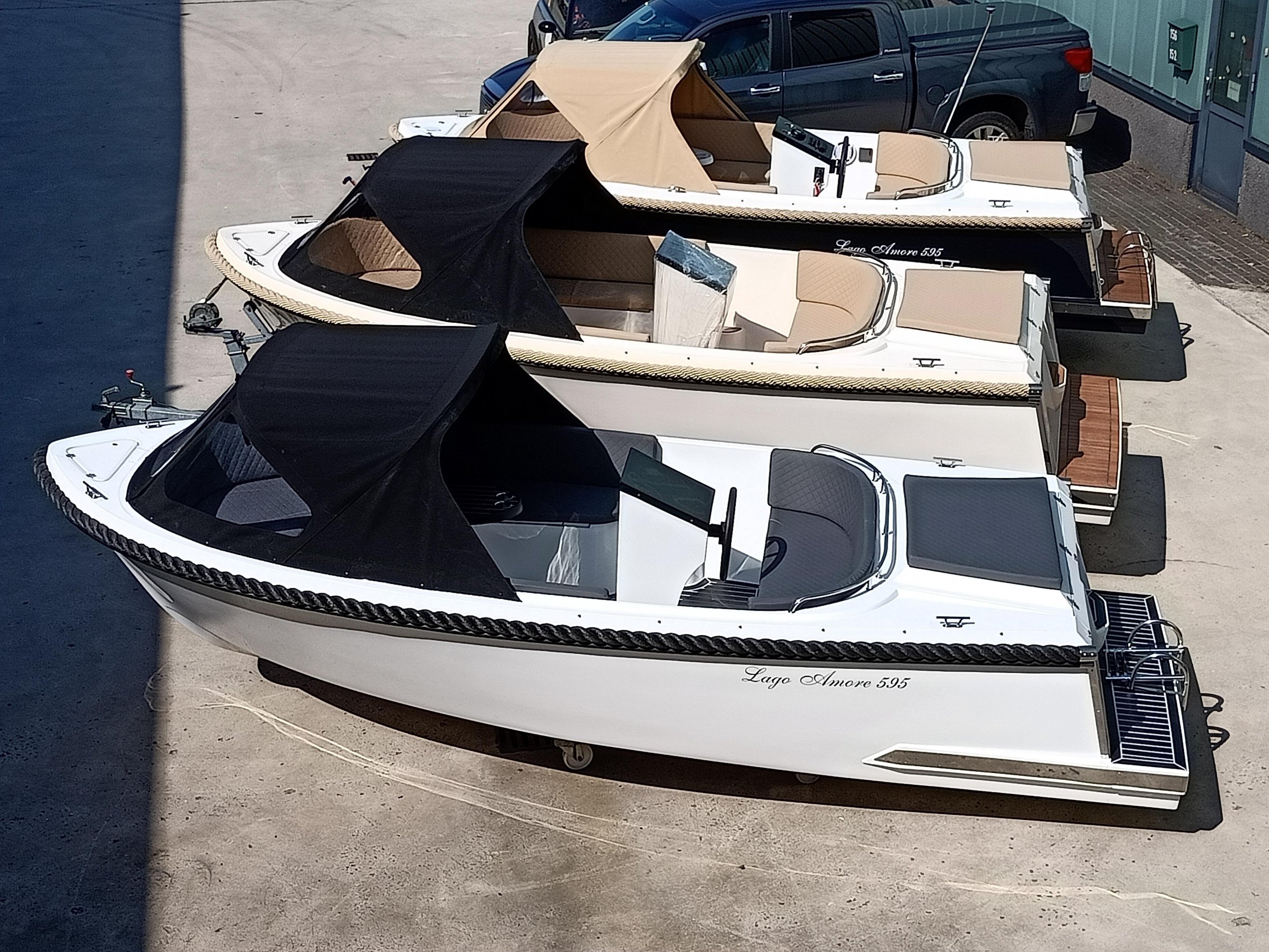 Lago Amore 595 Tender 30pk VAAR KLAAR — foto 11 van 28