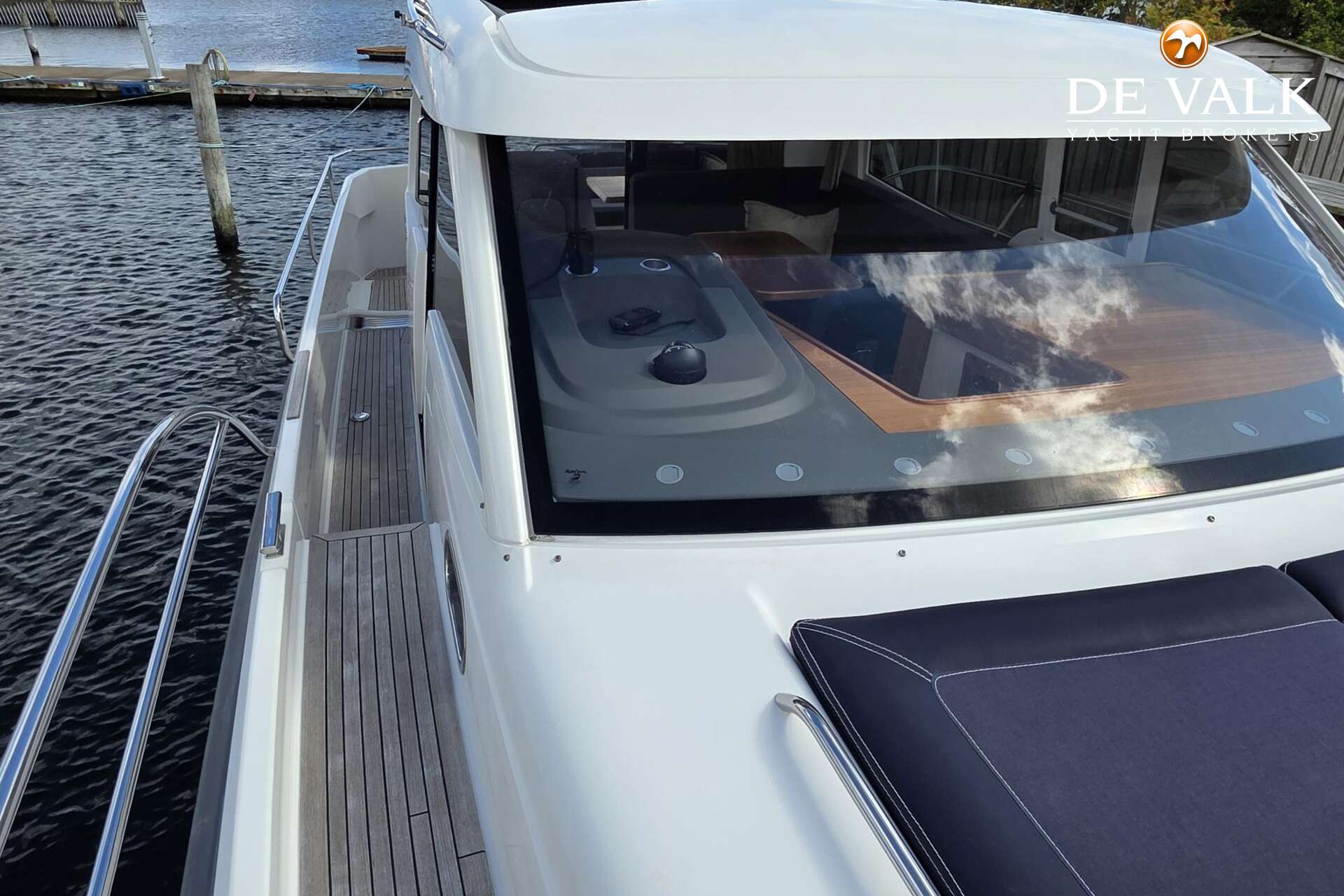 Nimbus 365 Coupe — foto 12 van 44