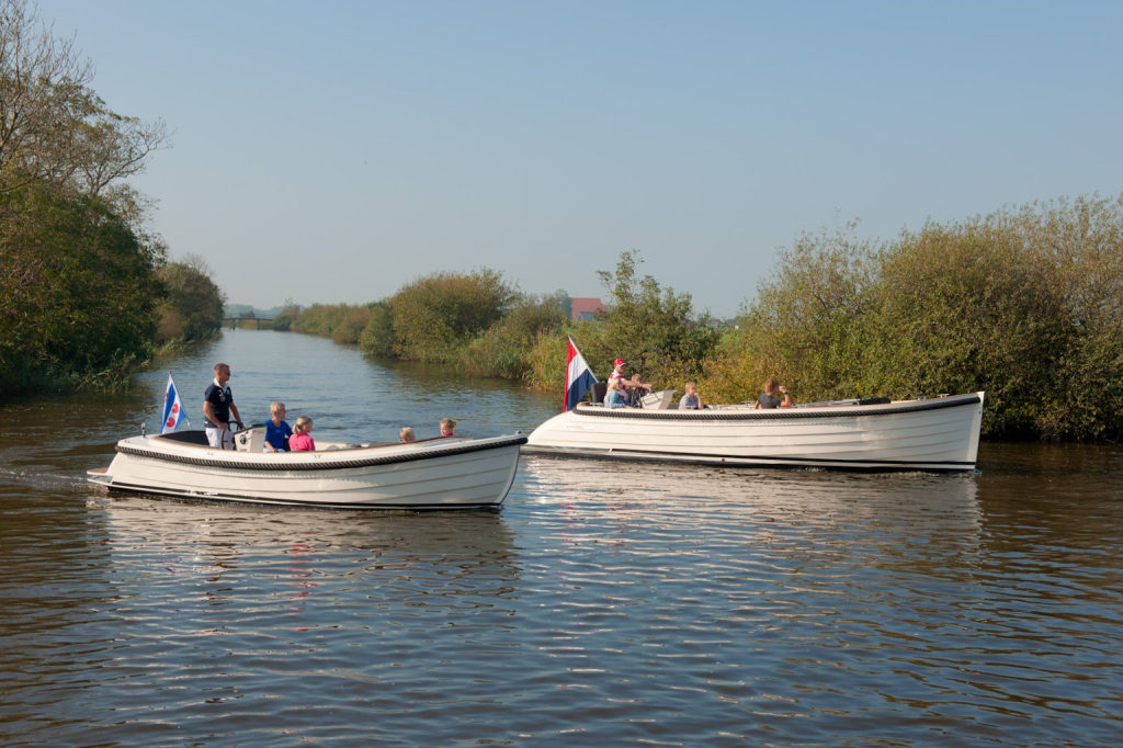 Waterspoor 707 | Luxe diesel/hybride tender | Vanaf €48.950,- — foto 26 van 26