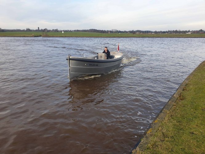 Van Vossen 600 Sloep DE GROOTSTE SLOEPENSHOWROOM VAN NEDERLAND — foto 3 van 8