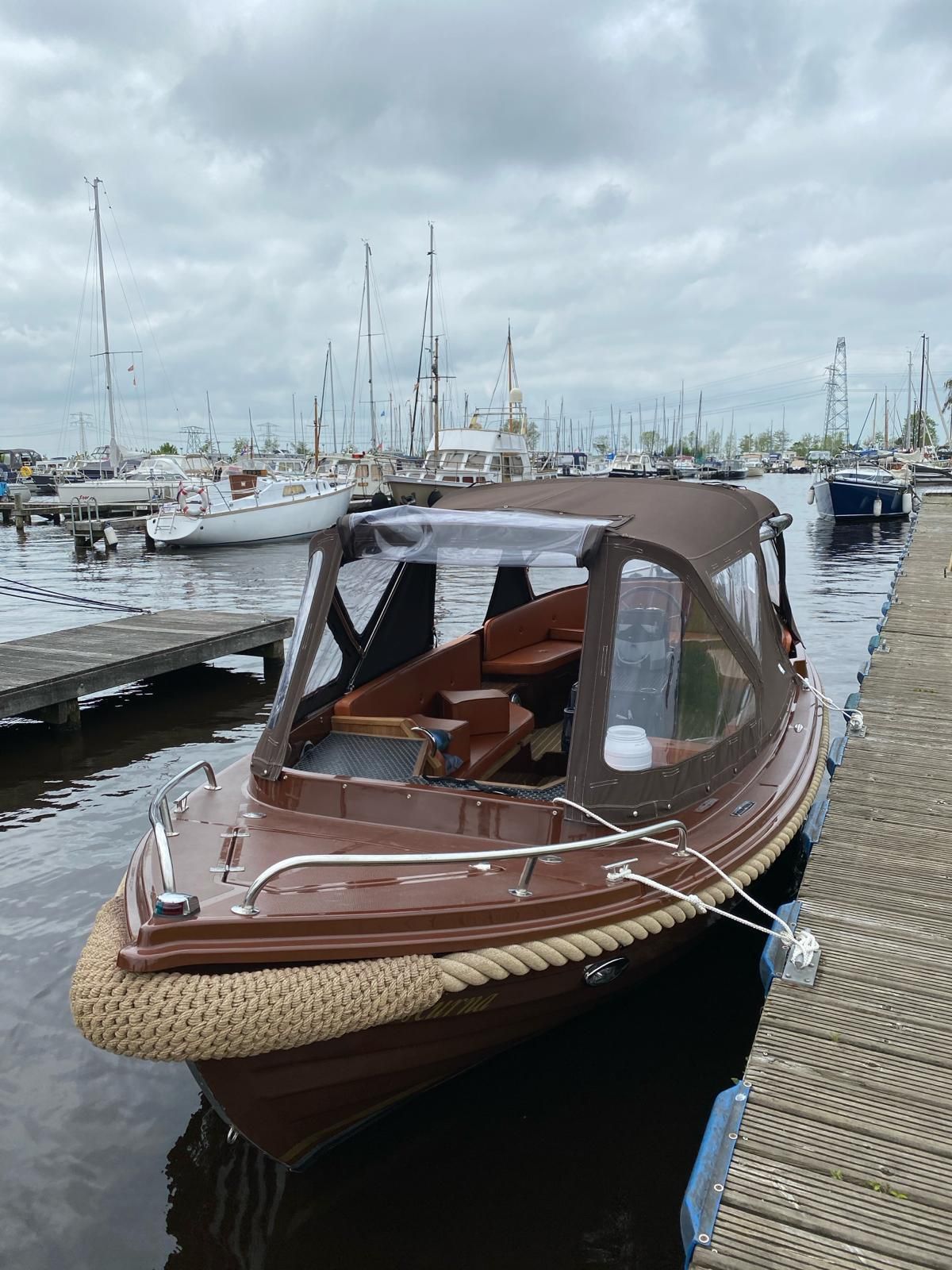 Harderwijker 700 Weekender — foto 1 van 2