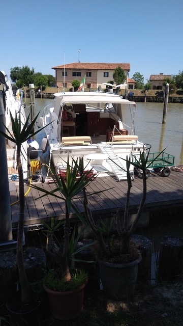 Chris Craft Commander 31 - Natante - BluYachting — foto 6 van 12