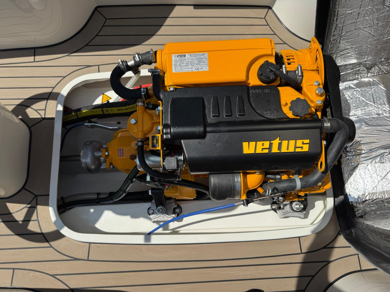 Antaris Fifty5 met Vetus 27pk — foto 18 van 18