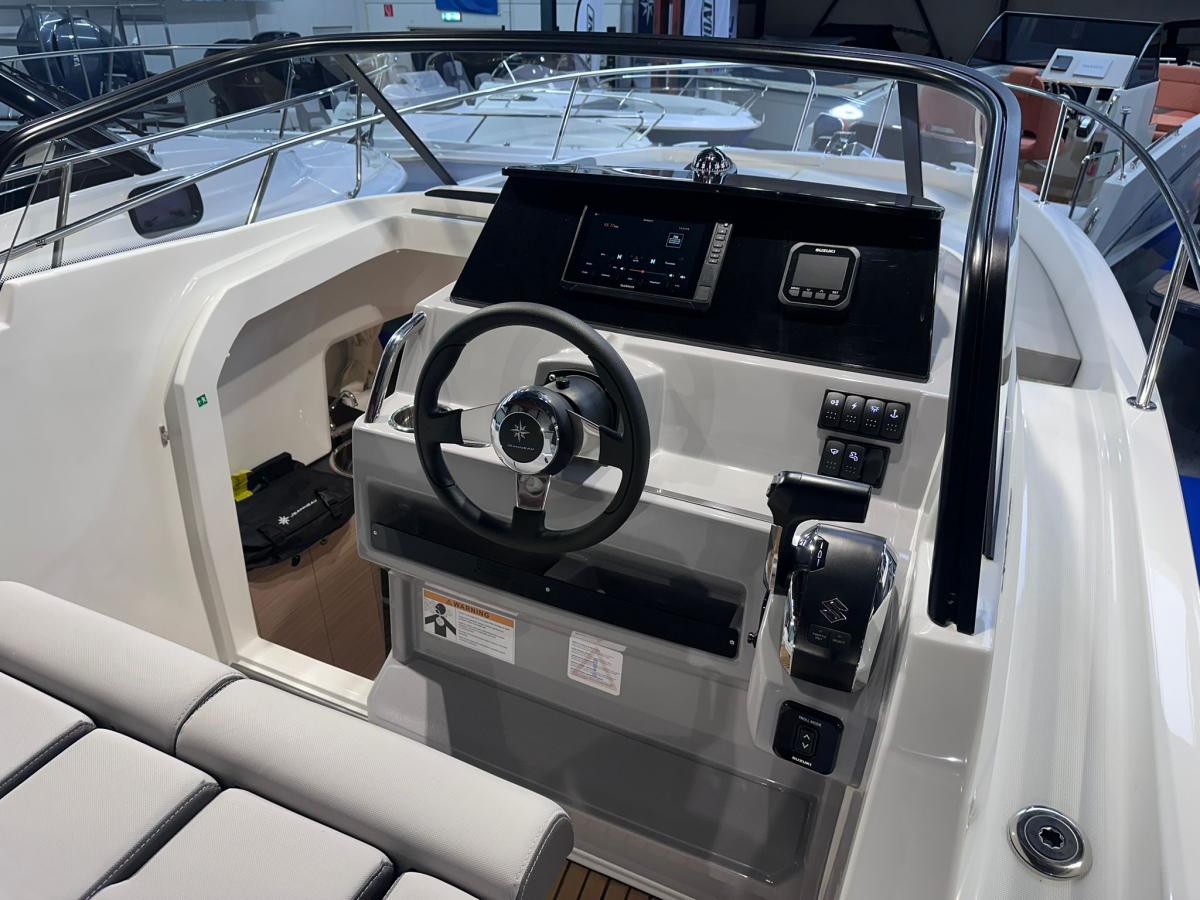 Jeanneau Cap Camarat 7.5 WA Serie 3 — foto 10 van 16