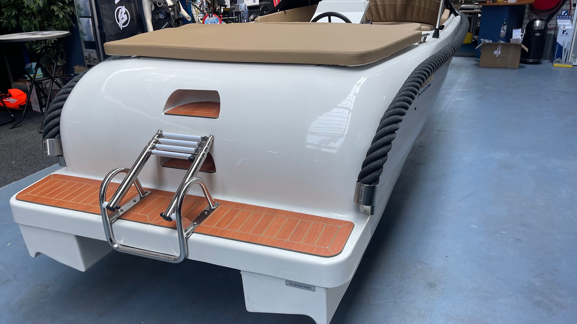 Gentle 590 Tender — foto 55 van 55