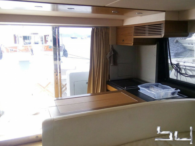 Azimut 53 Magellano - BluYachting — foto 3 van 12