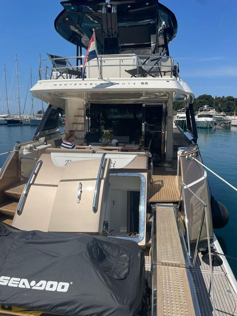 Monte Carlo Yachts MCY 65 — foto 3 van 3