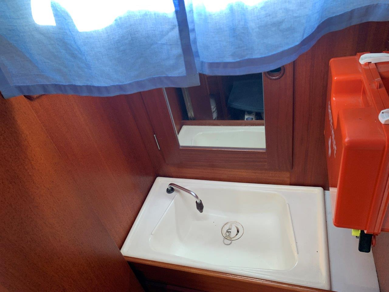 Hallberg-Rassy 29 — foto 52 van 62