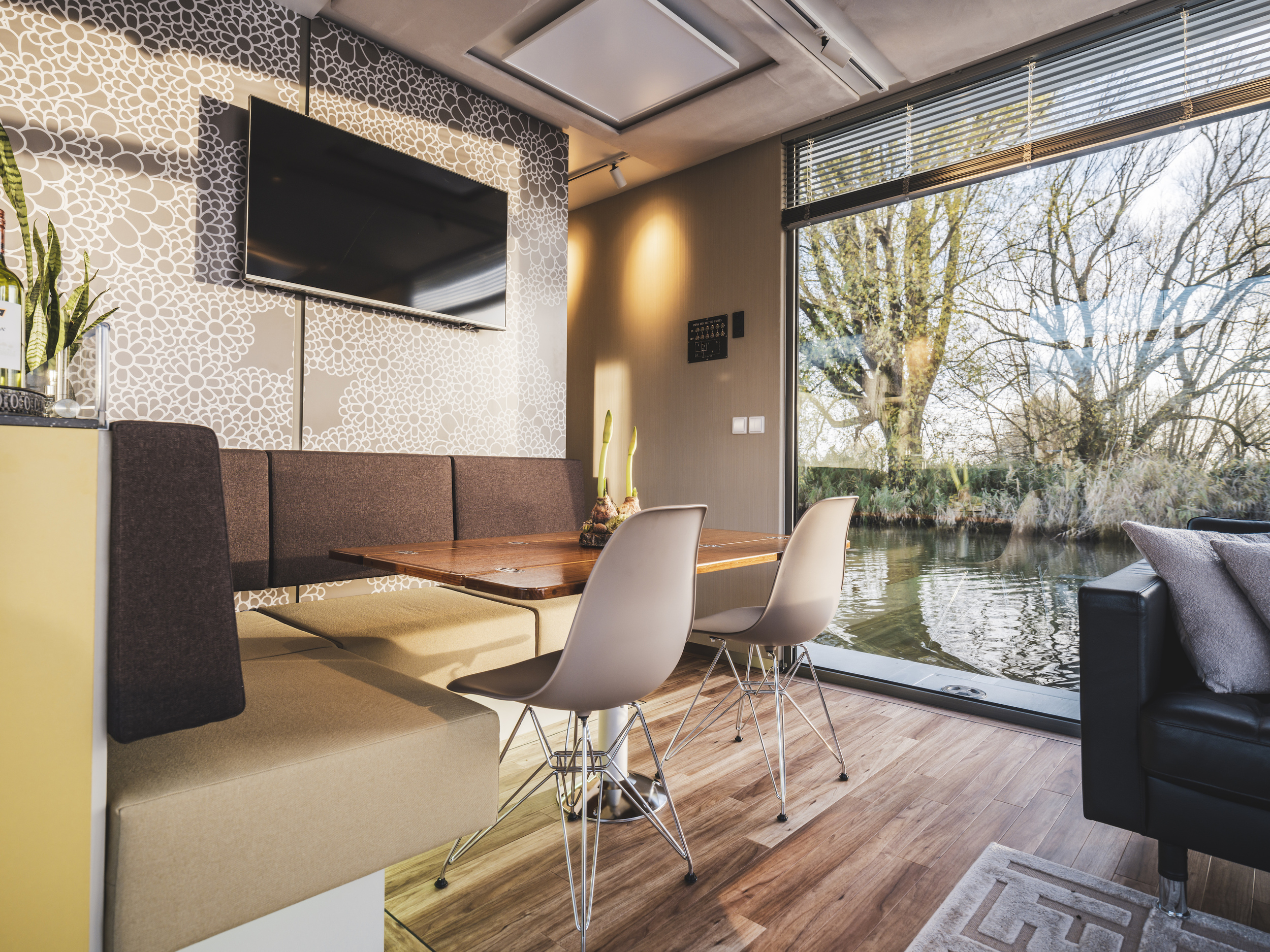AquaHome Comfort Houseboat — foto 5 van 18