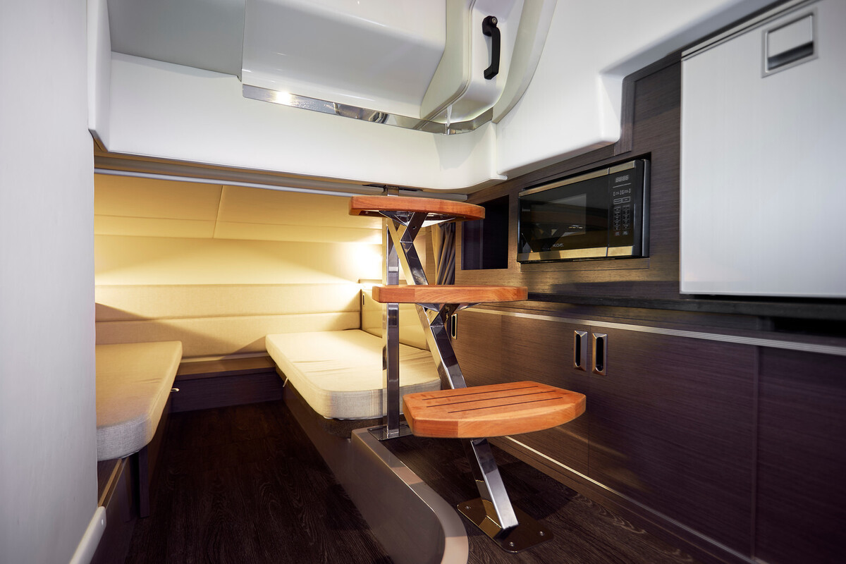 Sea Ray Sundancer 320 — foto 12 van 13