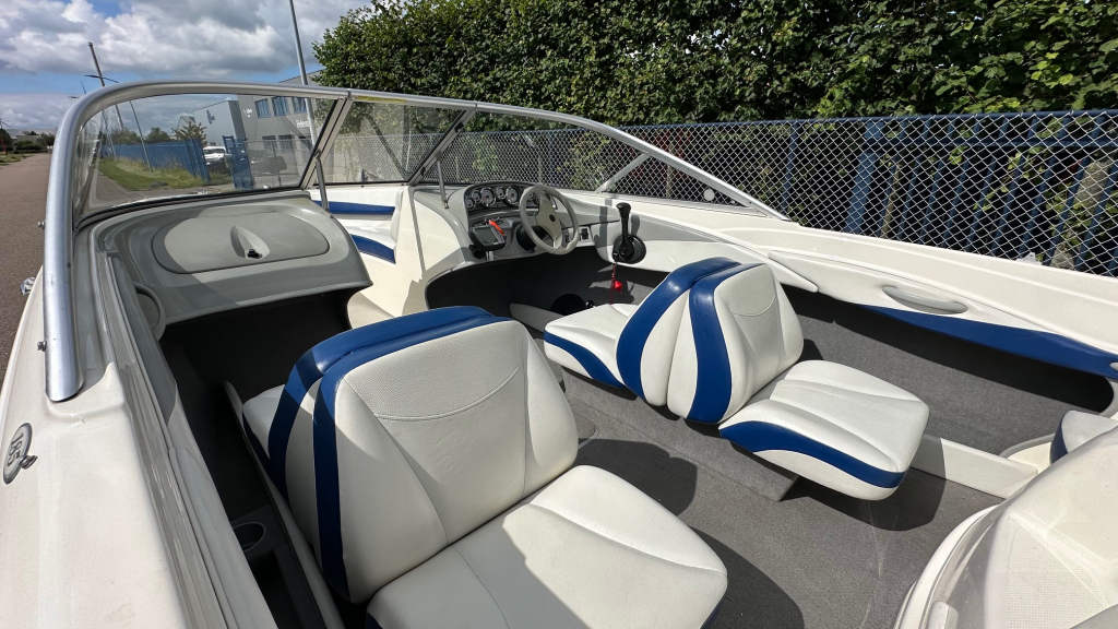 Bayliner 185 — foto 5 van 15