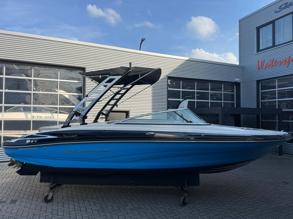 Crownline 225 SS — foto 3 van 12