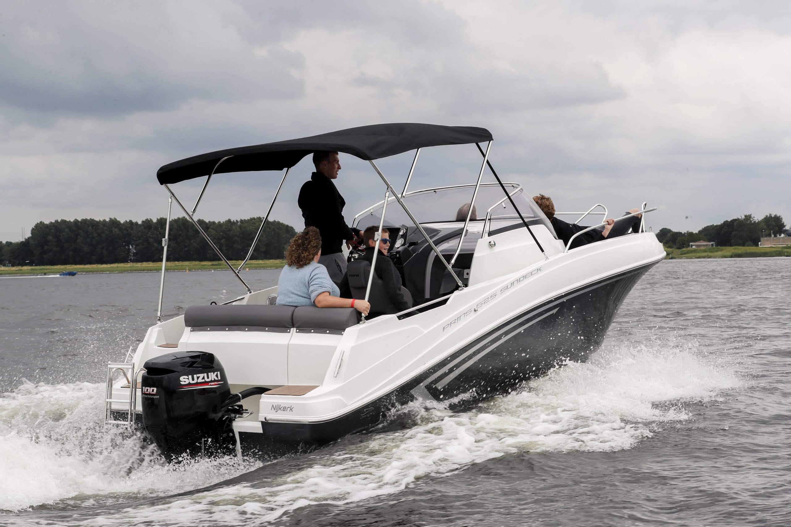 Prins 625 Sundeck — foto 1 van 12