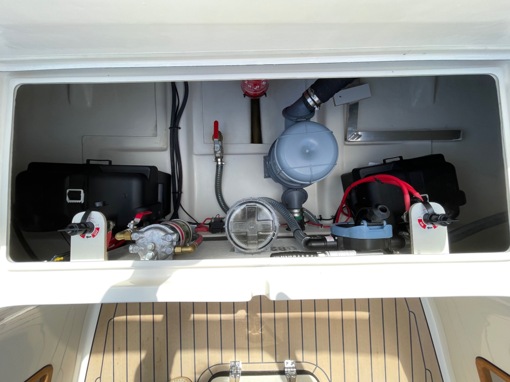Intender 820 — foto 17 van 23