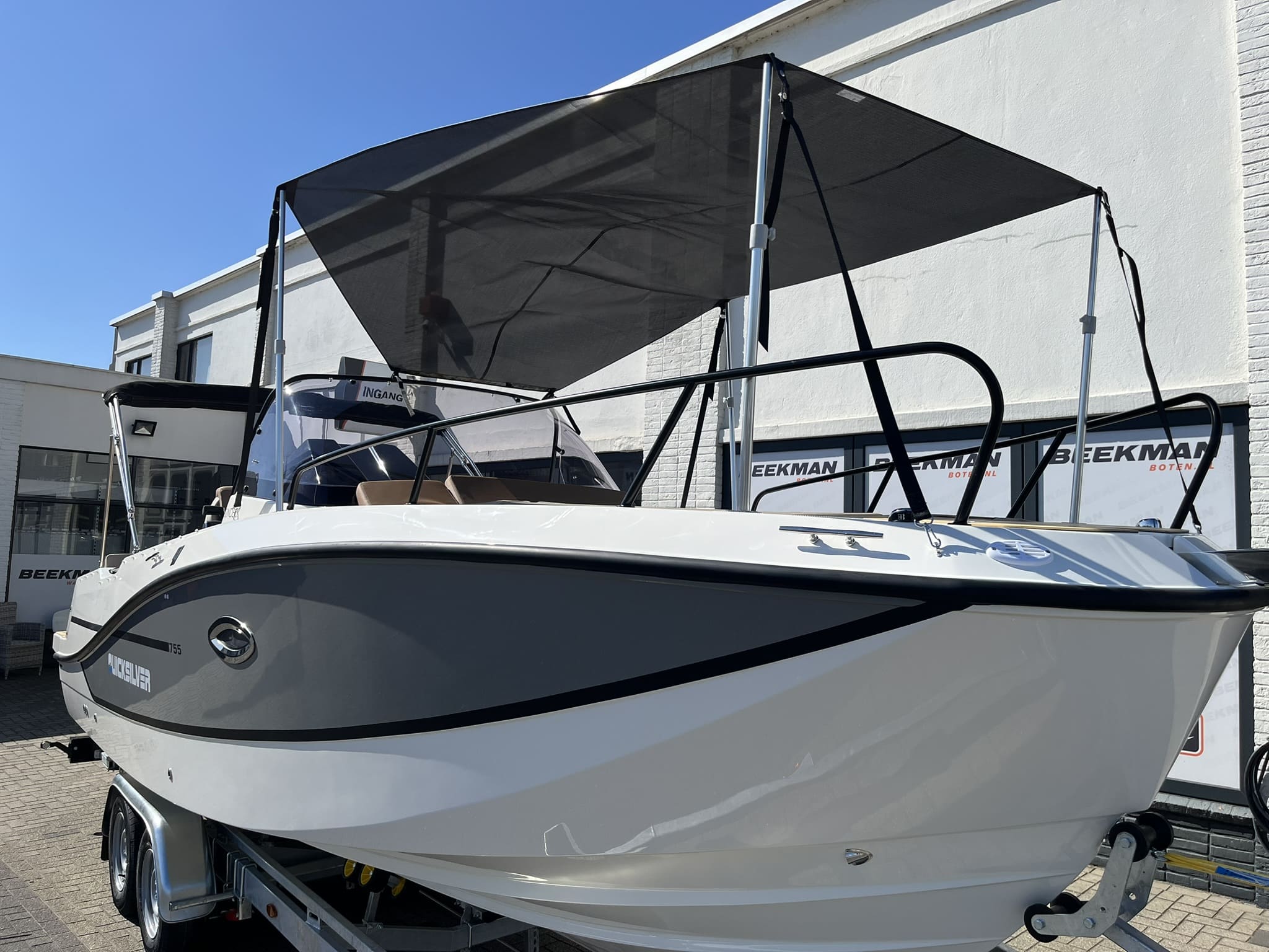 Quicksilver 755 Sundeck — foto 36 van 37