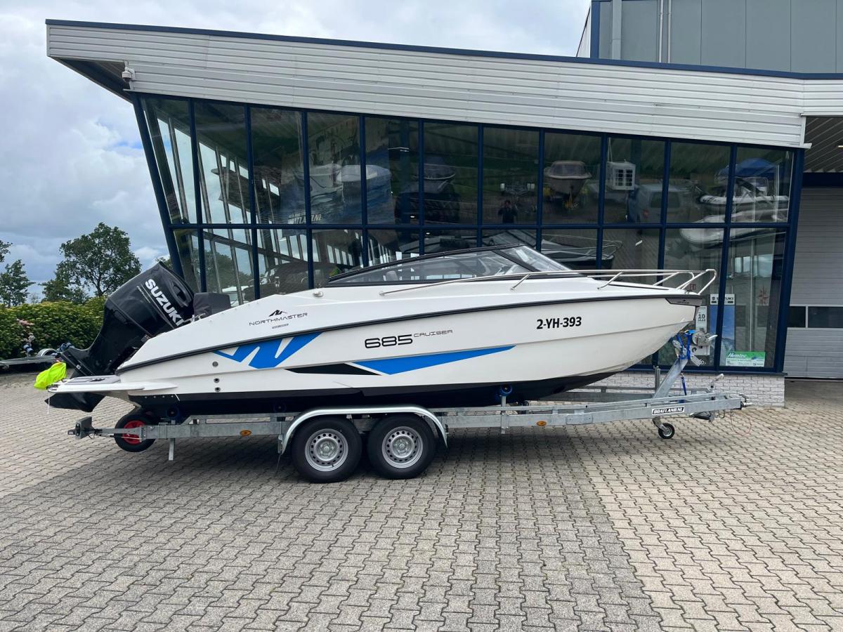 NorthMaster 685 Cruiser Cabin — foto 2 van 25