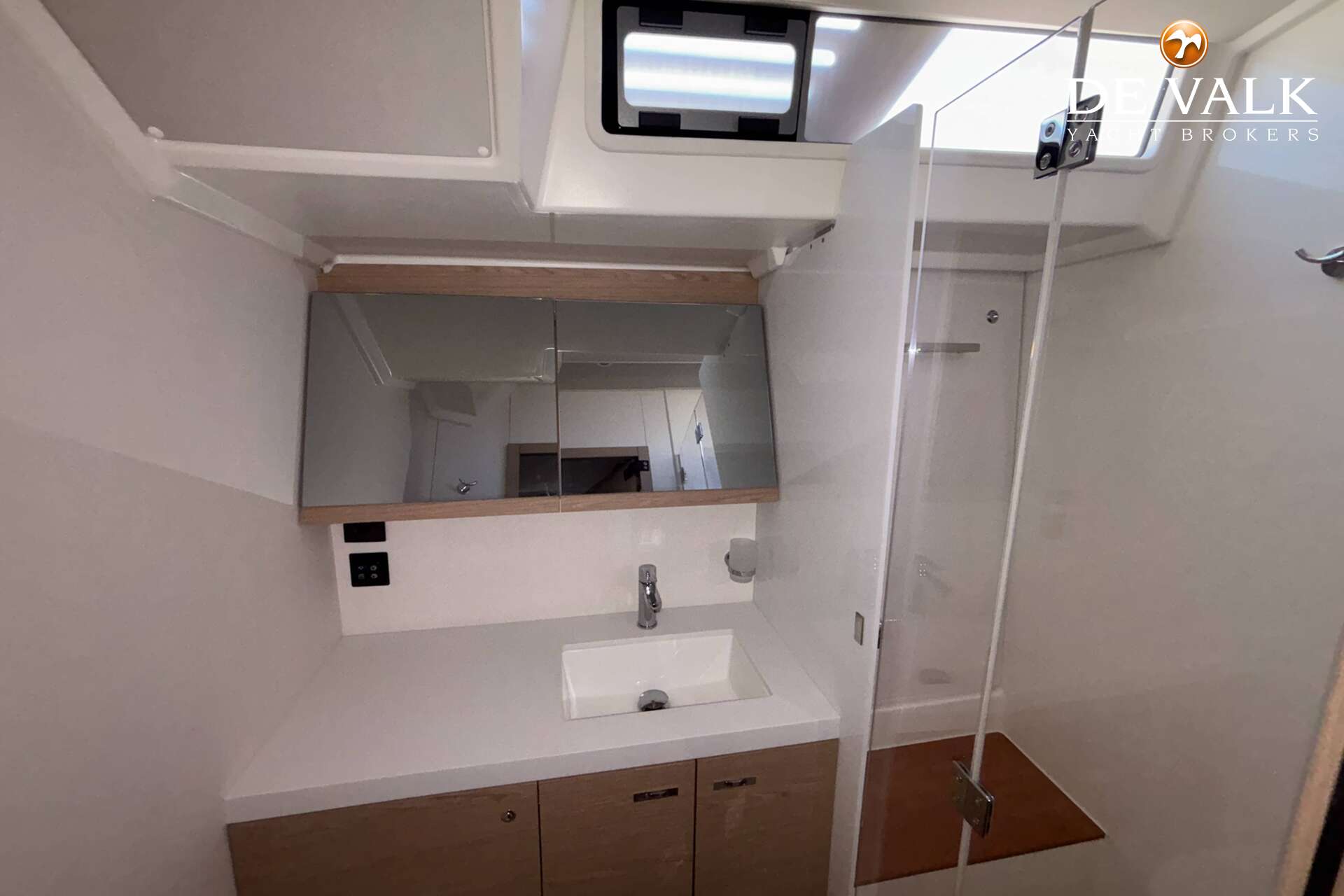 Beneteau Oceanis 60 — foto 27 van 34