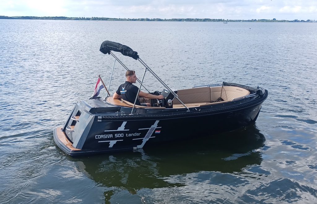 Corsiva 500 tender DE GROOTSTE SLOEPENSHOWROOM VAN NEDERLAND — foto 5 van 5