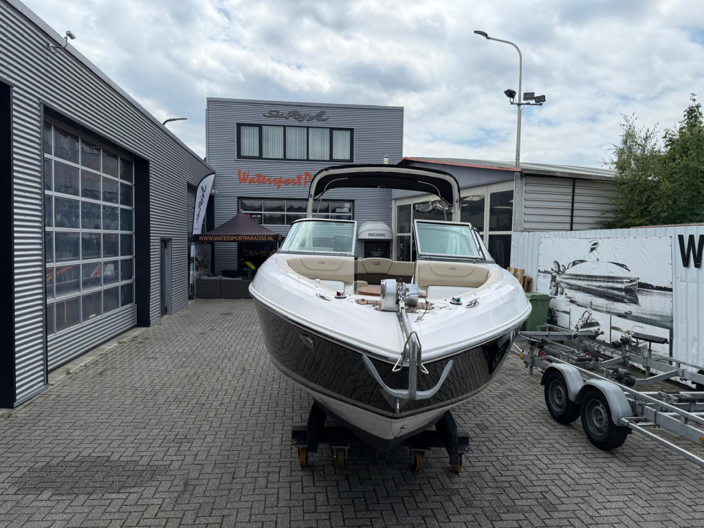 Regal 2500 Bowrider — foto 6 van 29