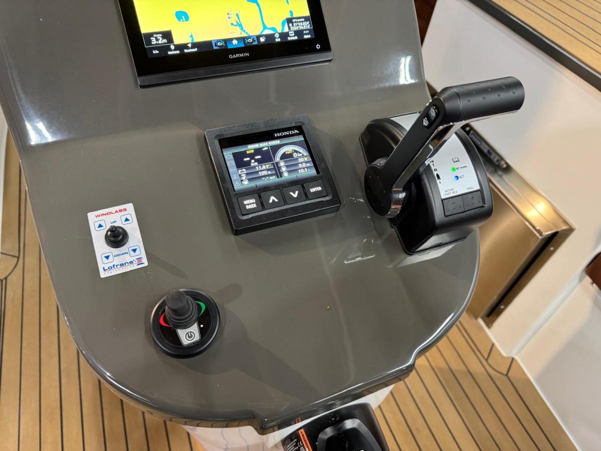 Maxima 820 Retro — foto 13 van 15