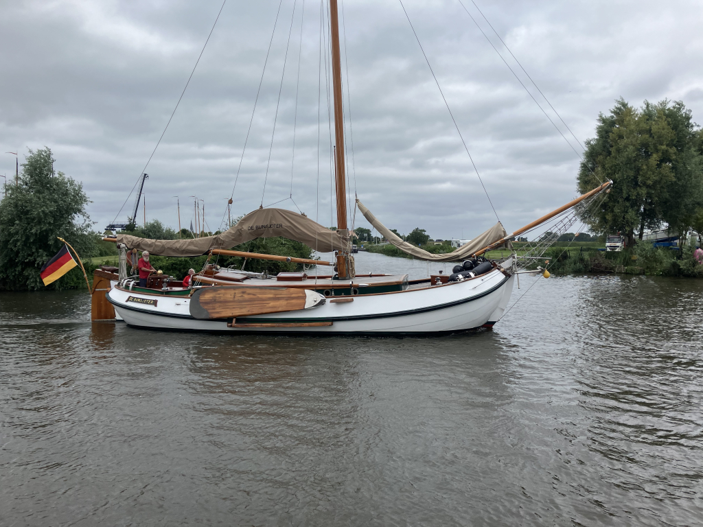Lemsteraak 1300 "Bunsjoter" — foto 1 van 42