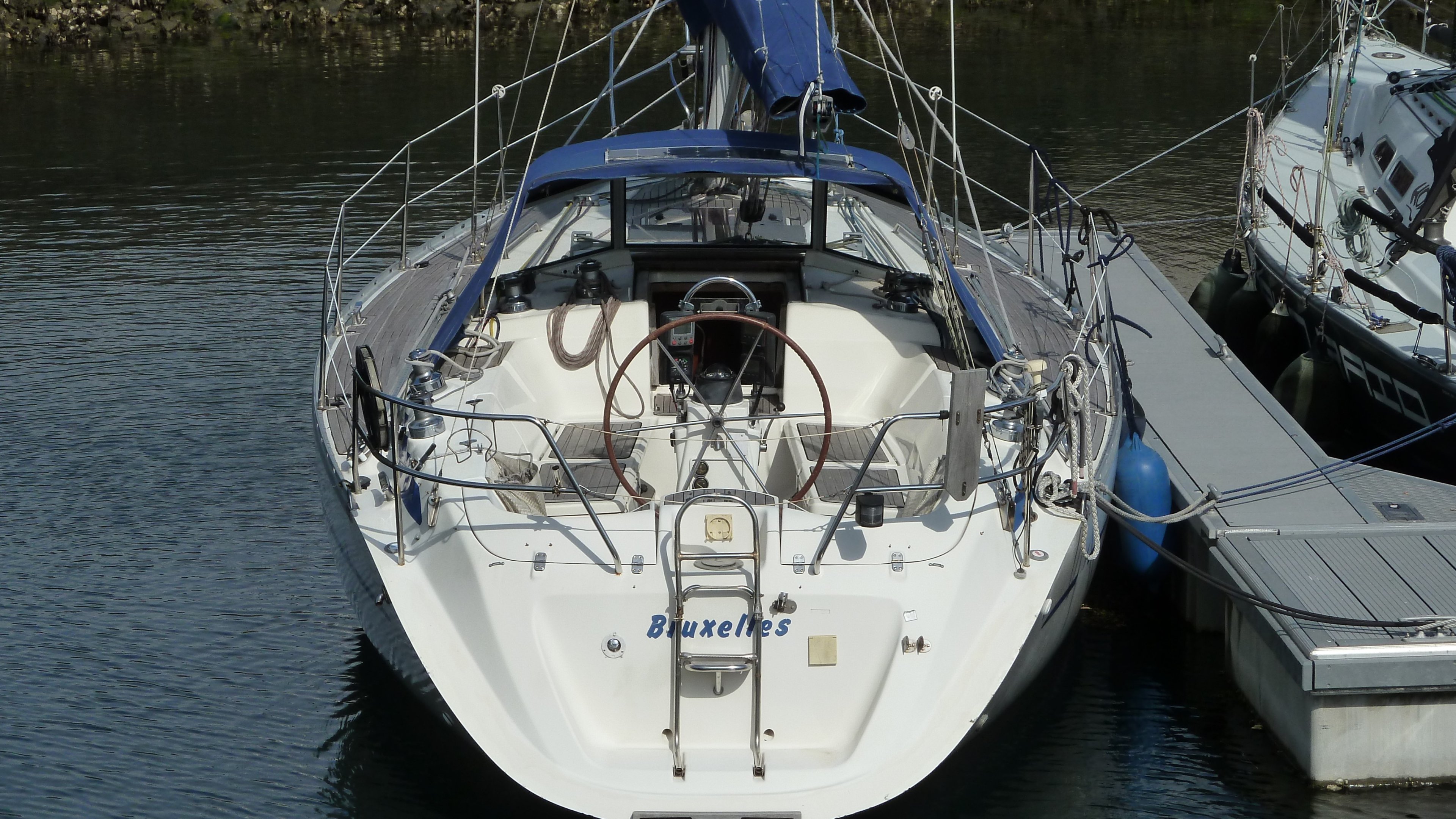 Bavaria 350 Lagoon — foto 5 van 12