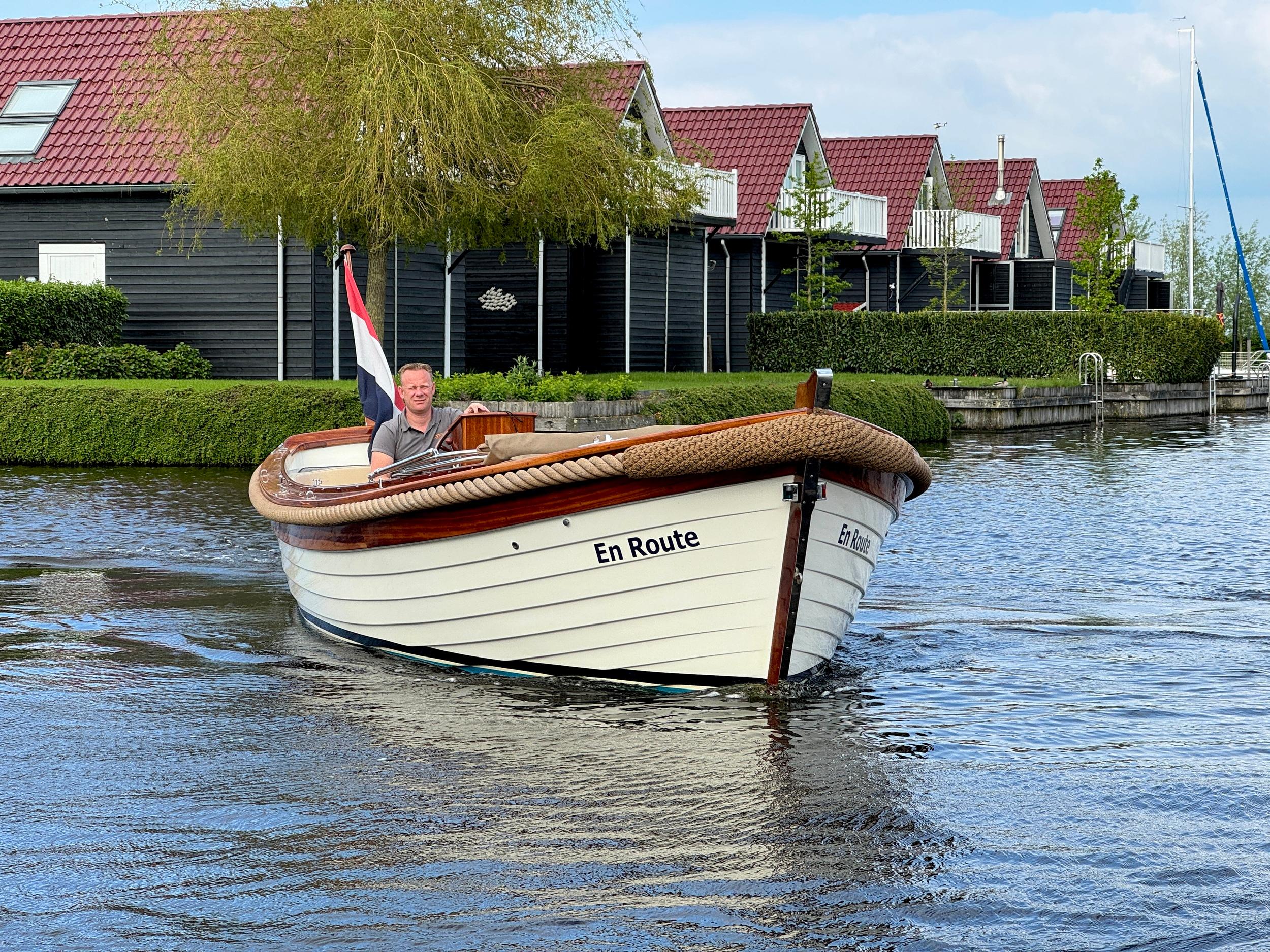 Elna 690 — foto 3 van 29