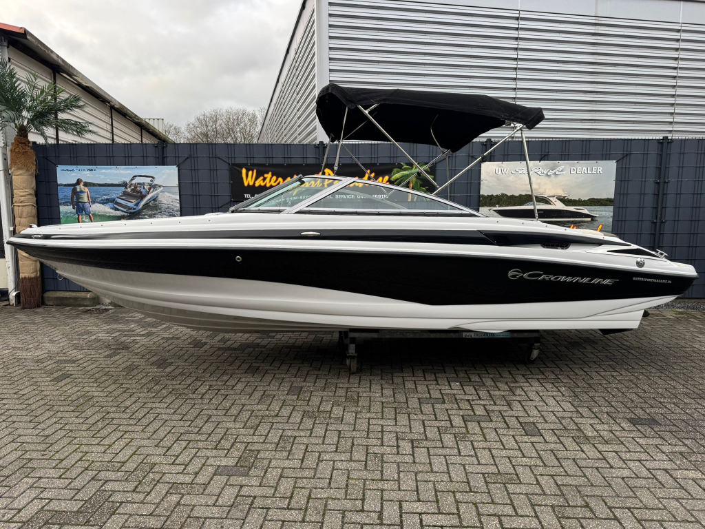 Crownline 215 SS — foto 3 van 24