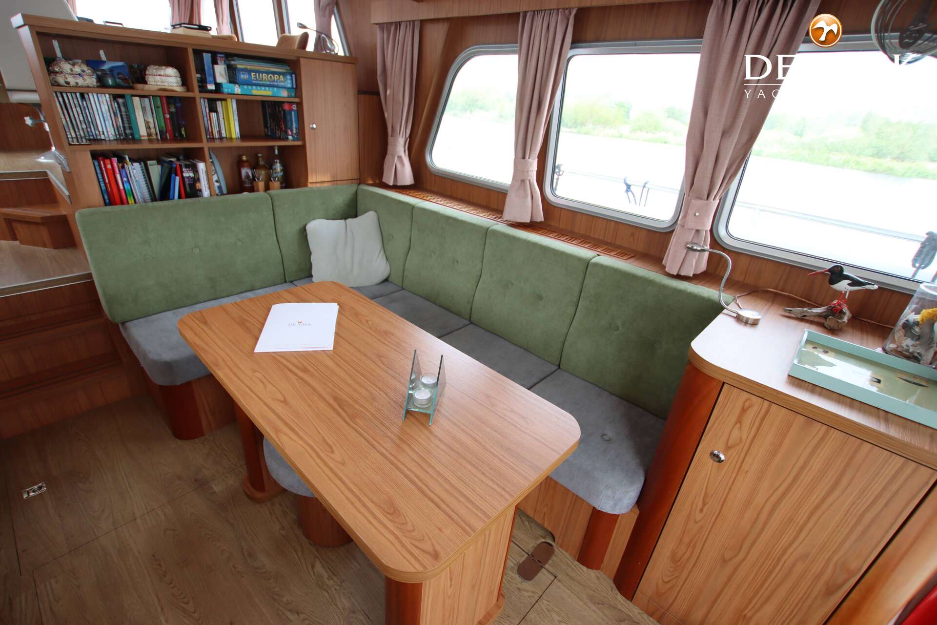 Aquanaut European Voyager 1300 — foto 25 van 38