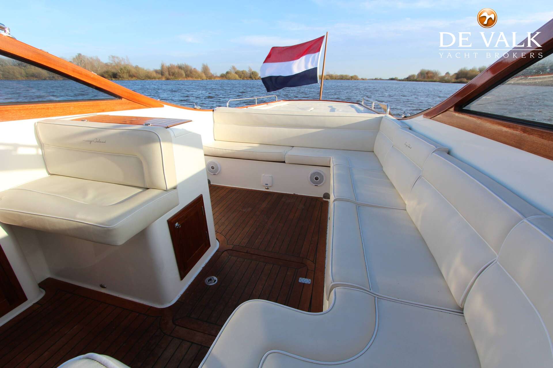 Long Island 33 Runabout — foto 12 van 33