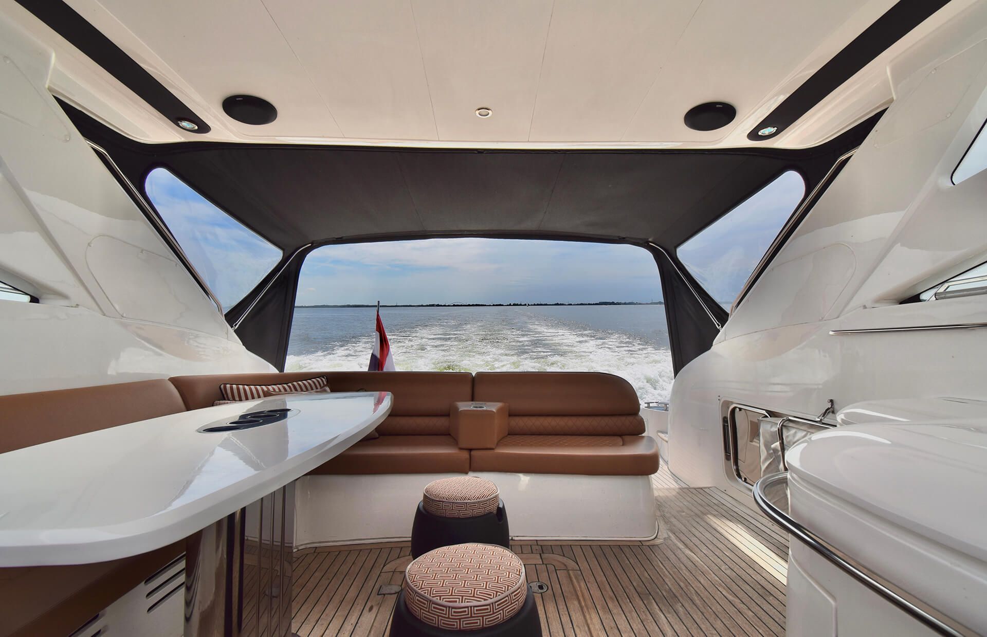 Princess V58 HT — foto 2 van 4
