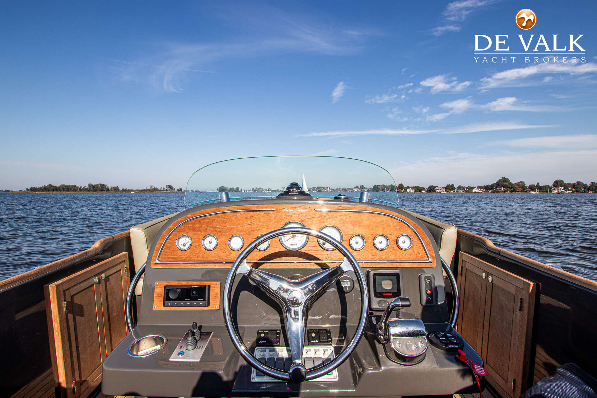 Long Island 28 Sportsman — foto 21 van 36