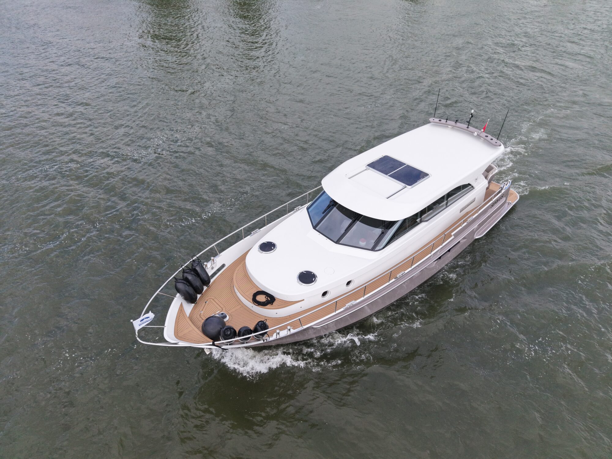 Van den Hoven Executive 15.00 MK II — foto 3 van 70