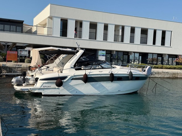 Bavaria S29 Sport - BluYachting — foto 9 van 12