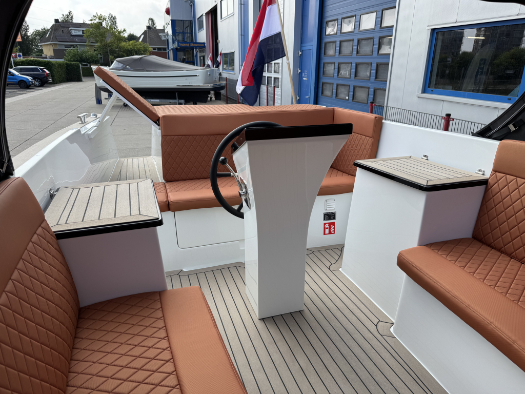 Maxima 630 - Vernieuwd model met Honda 30 pk en vast roer — foto 17 van 26