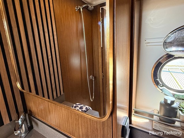 Bavaria E40 Flybridge — foto 38 van 87