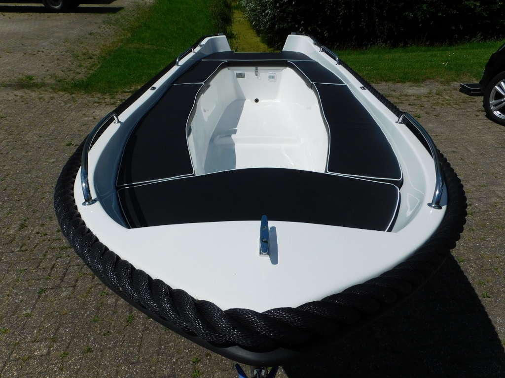 Nieuwe Amigo 430 Open — foto 18 van 19