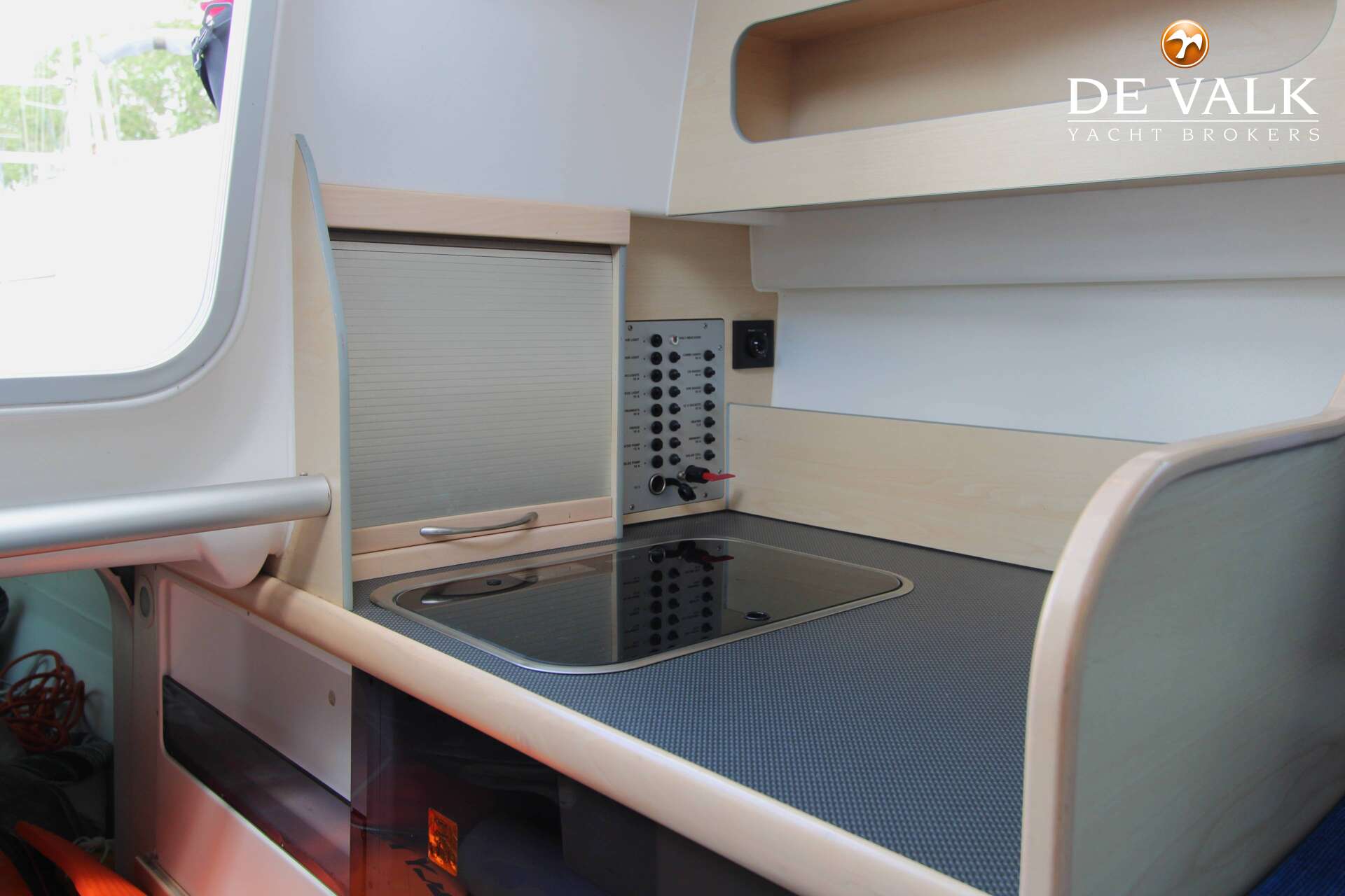 Dragonfly DF 28 Touring — foto 36 van 40