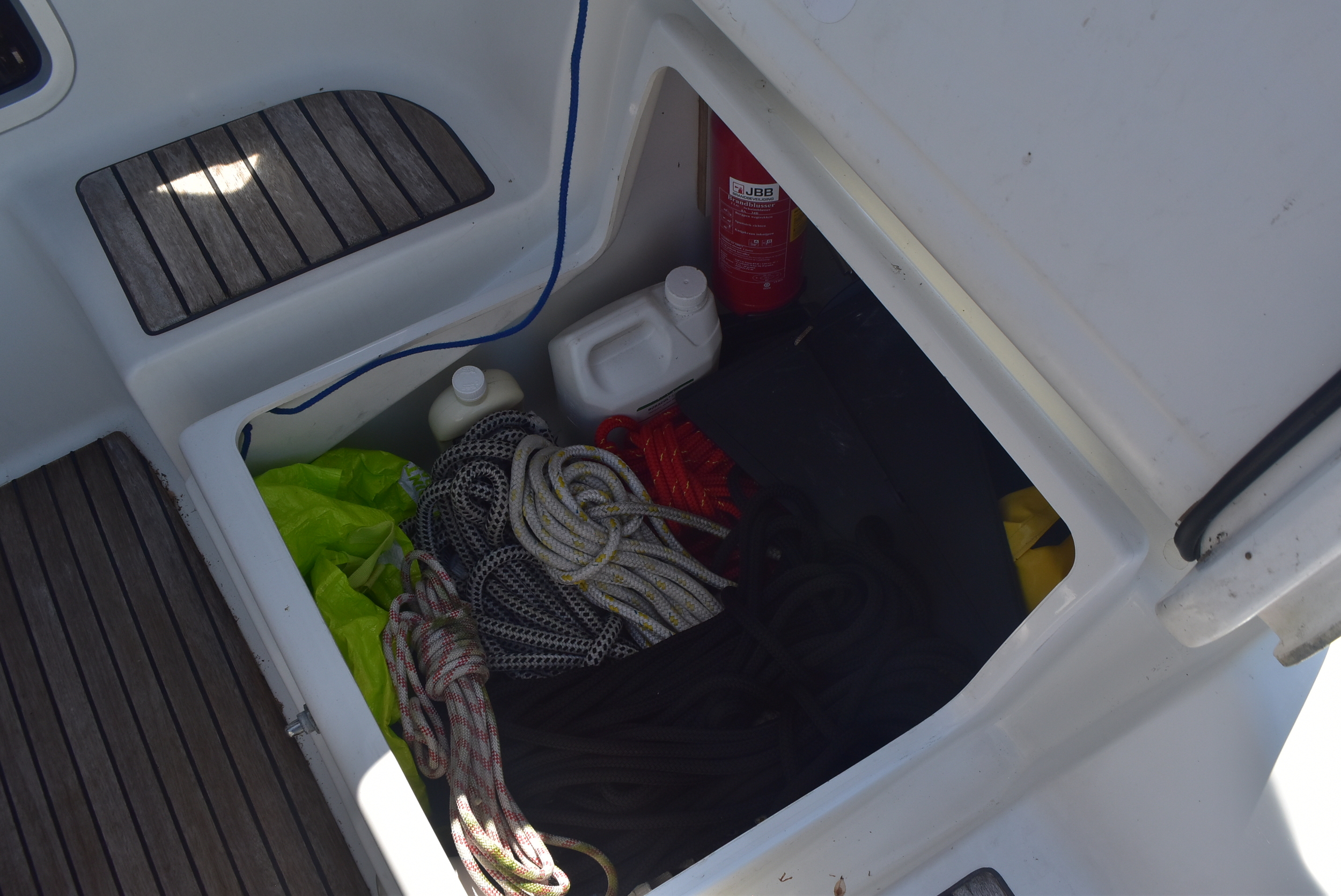Beneteau Oceanis 37 — foto 25 van 36
