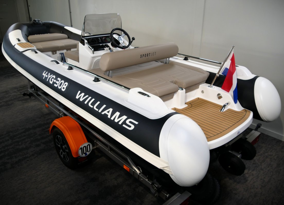 Williams - Sportjet 520 - 2023 - € 85.000 boot te koop