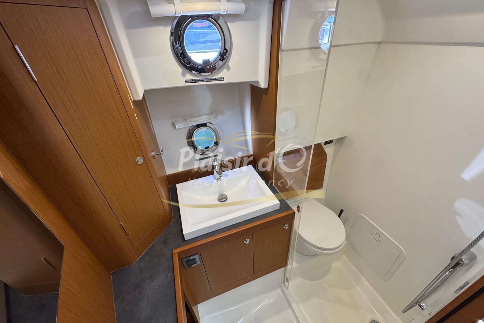Beneteau Swift Trawler 35 — foto 33 van 57