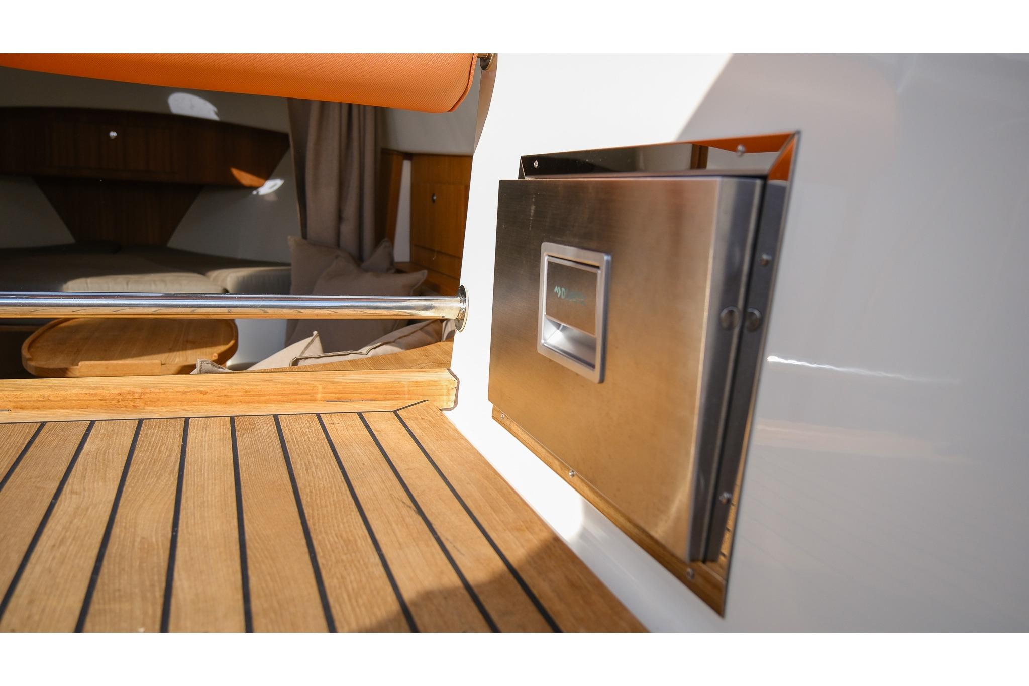 Makma Caribbean 31 MK3 – 170 pk — foto 6 van 42