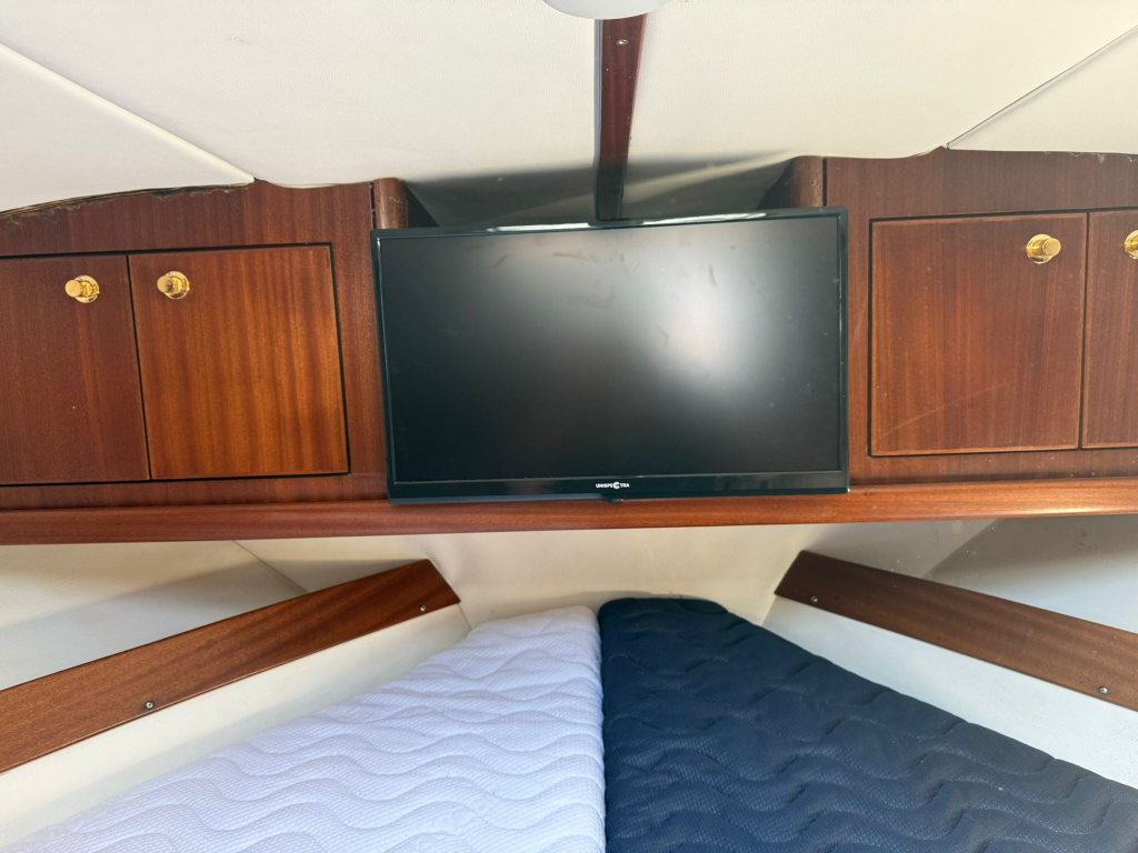 Sportcruiser Galeon Flybridge 280 — foto 20 van 22
