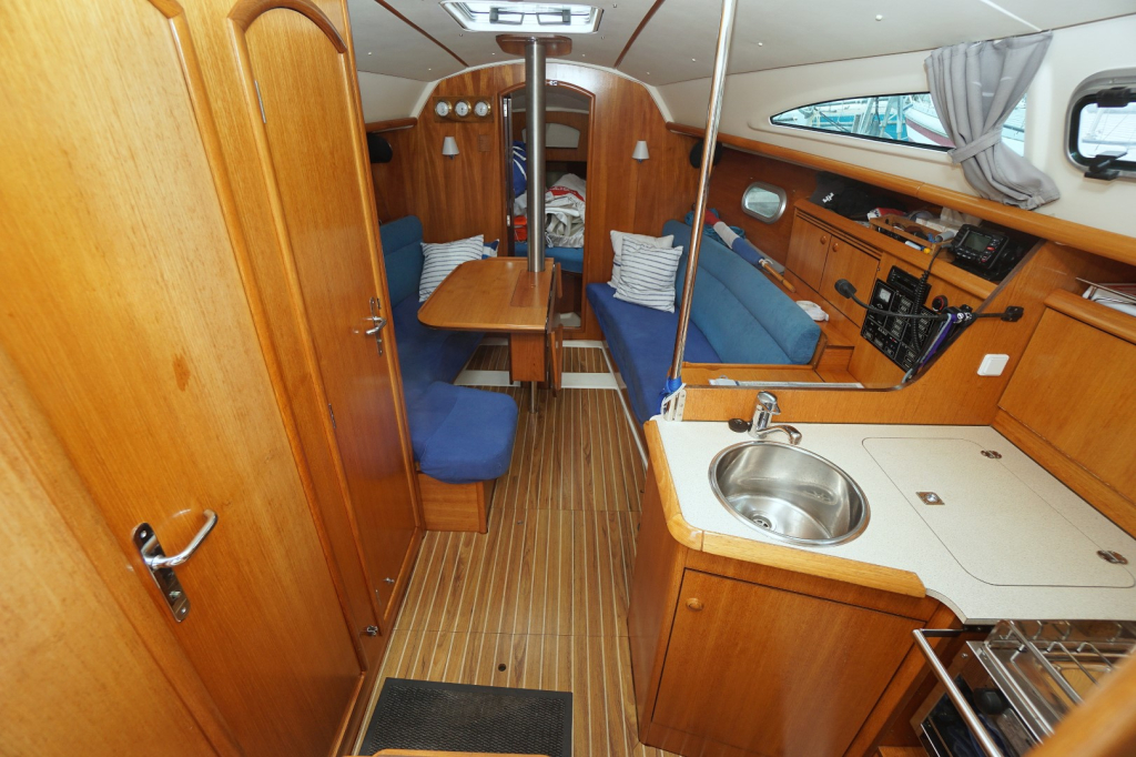 Jeanneau Sun Odyssey 32 — foto 17 van 26