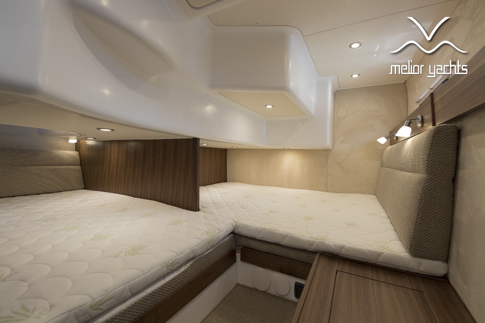 Saga 385 - Edition Walnut Interior — foto 31 van 56
