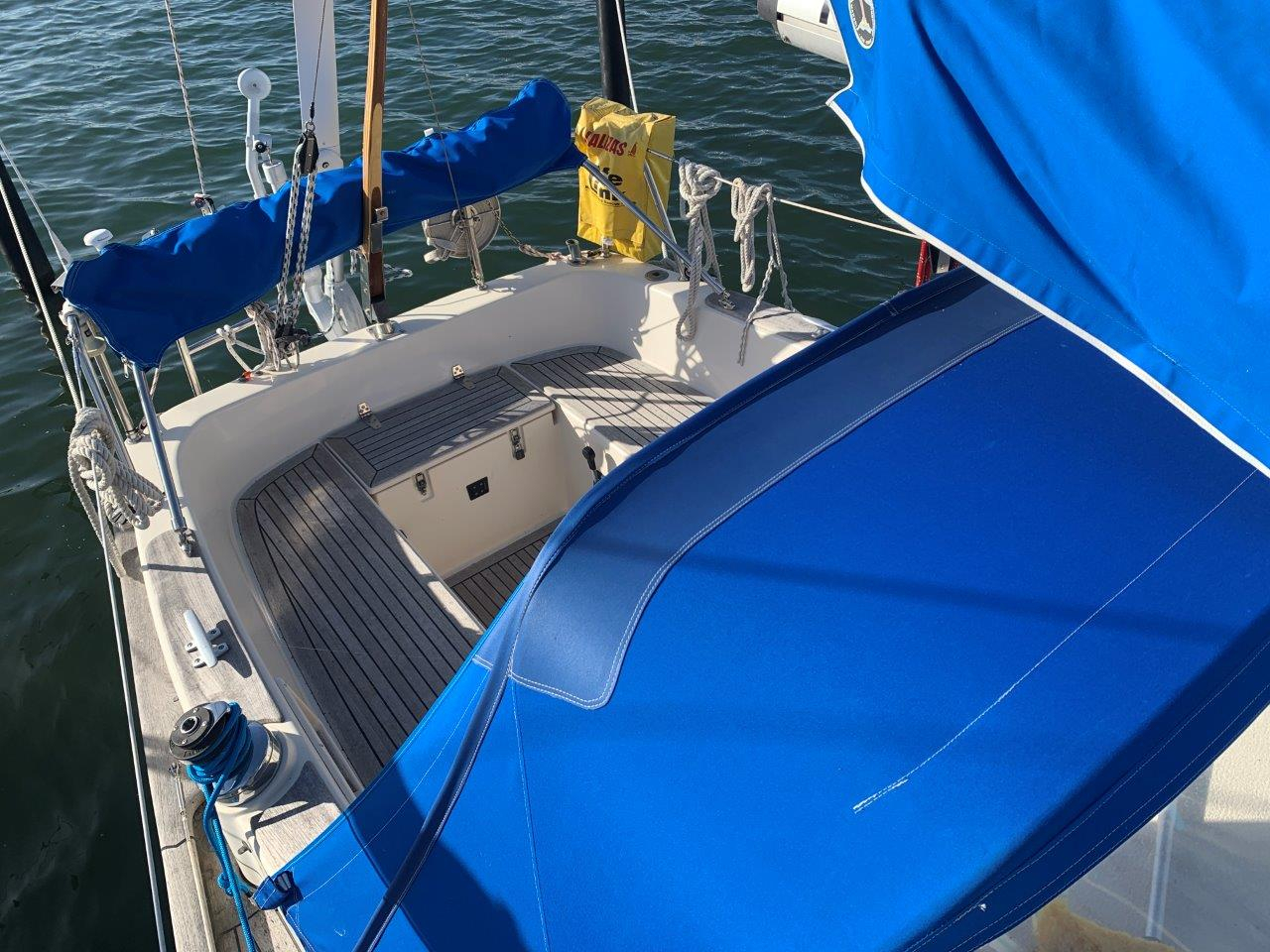 Hallberg-Rassy 29 — foto 12 van 62